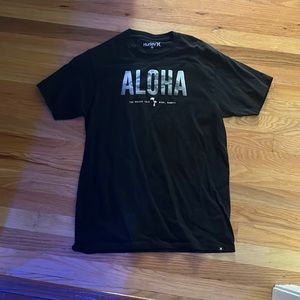 Mens Hurley Tee Size Medium - Pre owned - Good condition